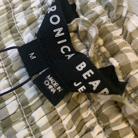 Veronica Beard Jeans
Aloya Smocked Seersucker Skirt Medium - Picture 9 of 13